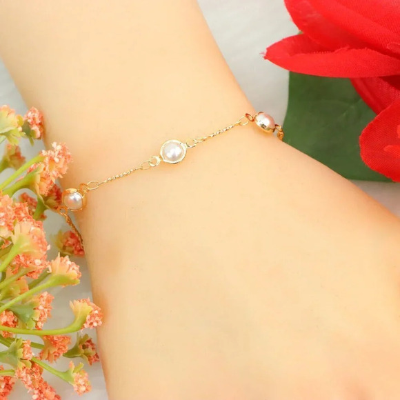 "New Beautiful Design Bracelet for Women/Girls, Gift, B589 - Picture 4 of 10